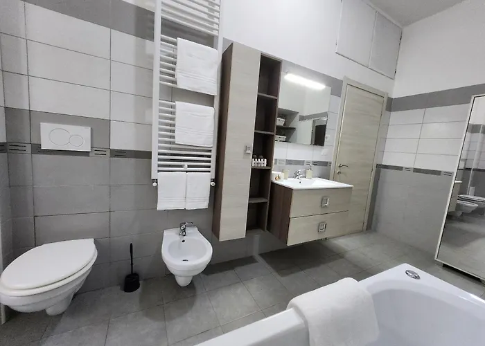 Beatrice's House Bath Privata E Parcheggio Gratuito A Apartment *